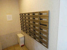 【東京都/目黒区中町】クオリア目黒祐天寺 メールBOX