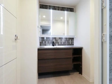 【東京都/新宿区北新宿】レグノ・セレーノ 洗面室