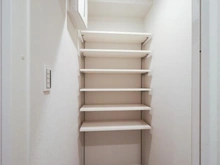 【東京都/新宿区北新宿】レグノ・セレーノ 収納