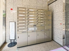 【東京都/目黒区五本木】菱和パレス学芸大学 宅配BOX：外出中でも荷物を受け取れます