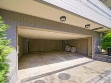 【東京都/目黒区青葉台】藤和シティホームズ目黒青葉台 駐車場