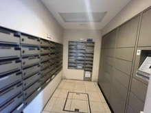 【東京都/目黒区五本木】ディアナコート祐天寺 メールBOX：宅配ボックス併設