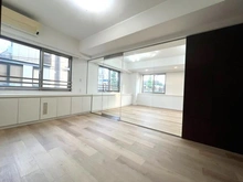 【東京都/目黒区鷹番】グラーサ学芸大学 洋室