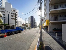 【東京都/目黒区下目黒】ニュー目黒フラワーマンション 前面道路