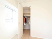 【東京都/杉並区荻窪】ライオンズマンション荻窪第2 洋室：ウォークインクローゼット