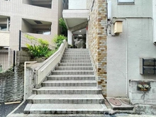 【東京都/渋谷区桜丘町】清桜ハイツ アプローチ