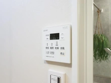 【東京都/渋谷区桜丘町】清桜ハイツ 浴室換気乾燥暖房機操作パネル