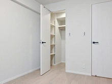 【東京都/練馬区中村北】オリエンタルグリーンコーポラス 洋室：ウォークインクローゼット