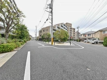 【東京都/世田谷区船橋】ヴィークグラン世田谷千歳船橋さくらガーデン 前面道路