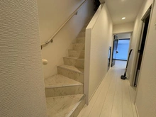 【東京都/練馬区中村南】ハイツ鷺宮 階段