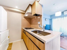 【東京都/府中市宮町】ウィルローズ府中宮町 キッチン