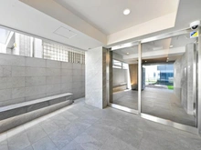 【東京都/府中市宮町】ウィルローズ府中宮町 エントランス