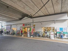 【東京都/練馬区中村北】クリオ中村橋壱番館 西友 　中村橋店（現地より約240m）