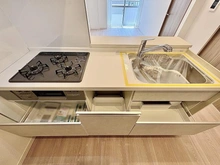 【東京都/練馬区桜台】第5桜台ファミリーマンション キッチン：収納