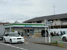 【東京都/練馬区平和台】氷川台ヒルズ ファミリーマート練馬平和台店（現地より約800m）