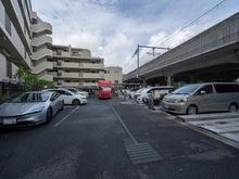【東京都/練馬区貫井】プラウド練馬中村橋 駐車場