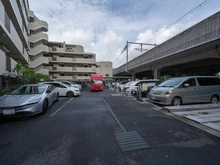 【東京都/練馬区貫井】プラウド練馬中村橋 駐車場