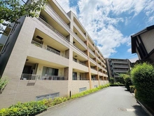 【神奈川県/川崎市麻生区片平】小田急プラウディア片平 外観