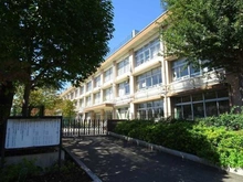 【東京都/練馬区豊玉北】アクサス東京ウエスト練馬  練馬区立豊玉小学校（現地より約150m）