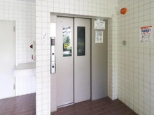 【東京都/練馬区光が丘】光が丘パークタウン大通り南6号棟 共用部