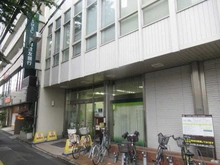 【東京都/練馬区中村北】グローベル　ザ・スイート中村橋駅前  三井住友銀行中村橋（現地より約260m）