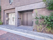 【東京都/三鷹市上連雀】ベルジュール三鷹ステーションハウス アプローチ