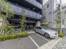 【東京都/三鷹市上連雀】ベルジュール三鷹ステーションハウス 駐車場