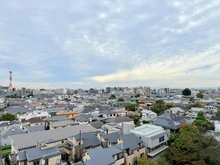 【東京都/練馬区練馬】パークホームズ練馬豊島園ステーションプレミア 眺望：富士山方向・ズーム無