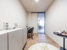 【東京都/港区東新橋】東京ツインパークス ライトウィング サービスルーム（納戸）