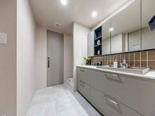 【東京都/港区東新橋】東京ツインパークス ライトウィング 洗面所