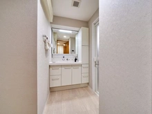 【東京都/港区麻布十番】クレッセント麻布II 洗面所