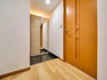 【東京都/港区麻布十番】クレッセント麻布II 玄関