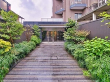 【東京都/中野区大和町】グローリオ高円寺 エントランス