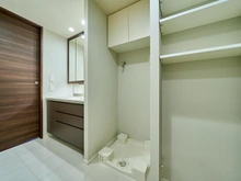 【東京都/品川区北品川】パークシティ大崎　ザ　レジデンス 洗面室：洗濯機置場