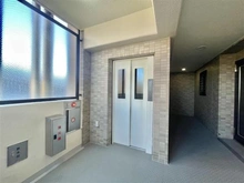 【東京都/港区麻布十番】ライオンズマンション麻布十番南 共用部：所在階エレベーターホール