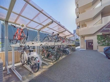 【東京都/港区南麻布】イトーピア麻布 駐輪場