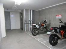 【東京都/中央区佃】シティハウス月島駅前キャピタルコート バイク置場