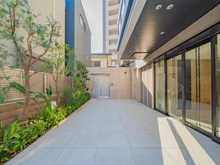 【神奈川県/川崎市中原区上丸子八幡町】ルジェンテ新丸子 エントランス