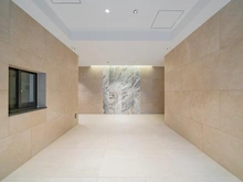 【神奈川県/川崎市中原区上丸子八幡町】ルジェンテ新丸子 エントランス