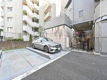【東京都/渋谷区上原】ルモンド代々木上原 駐車場