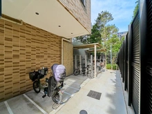 【東京都/港区三田】アトラス麻布十番 駐輪場