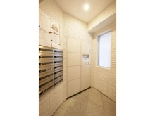 【東京都/港区三田】ディアクオーレ白金高輪 メールBOX