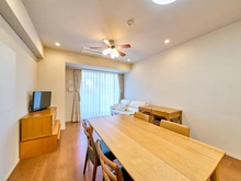 【東京都/港区麻布狸穴町】ブランズ麻布狸穴町 リビング・ダイニング