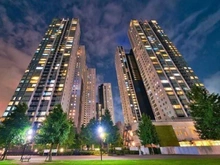 【東京都/港区港南】ワールドシティタワーズ アクアタワー 外観：写真左側奥