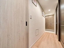 【東京都/港区港南】ワールドシティタワーズ アクアタワー 廊下