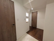 【東京都/新宿区富久町】ローレルコート新宿タワー 玄関