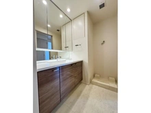 【東京都/港区南青山】パークコート乃木坂ザタワー 洗面室