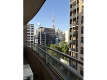 【東京都/港区三田】パークコート麻布十番三田ガーデン 眺望：サービスバルコニーから