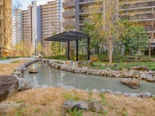 【東京都/中央区晴海】HARUMI FLAG SUN VILLAGE E棟 敷地内：PARK VILLAGE内