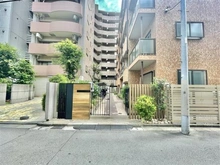 【東京都/港区南麻布】南麻布ローヤルコーポ エントランス